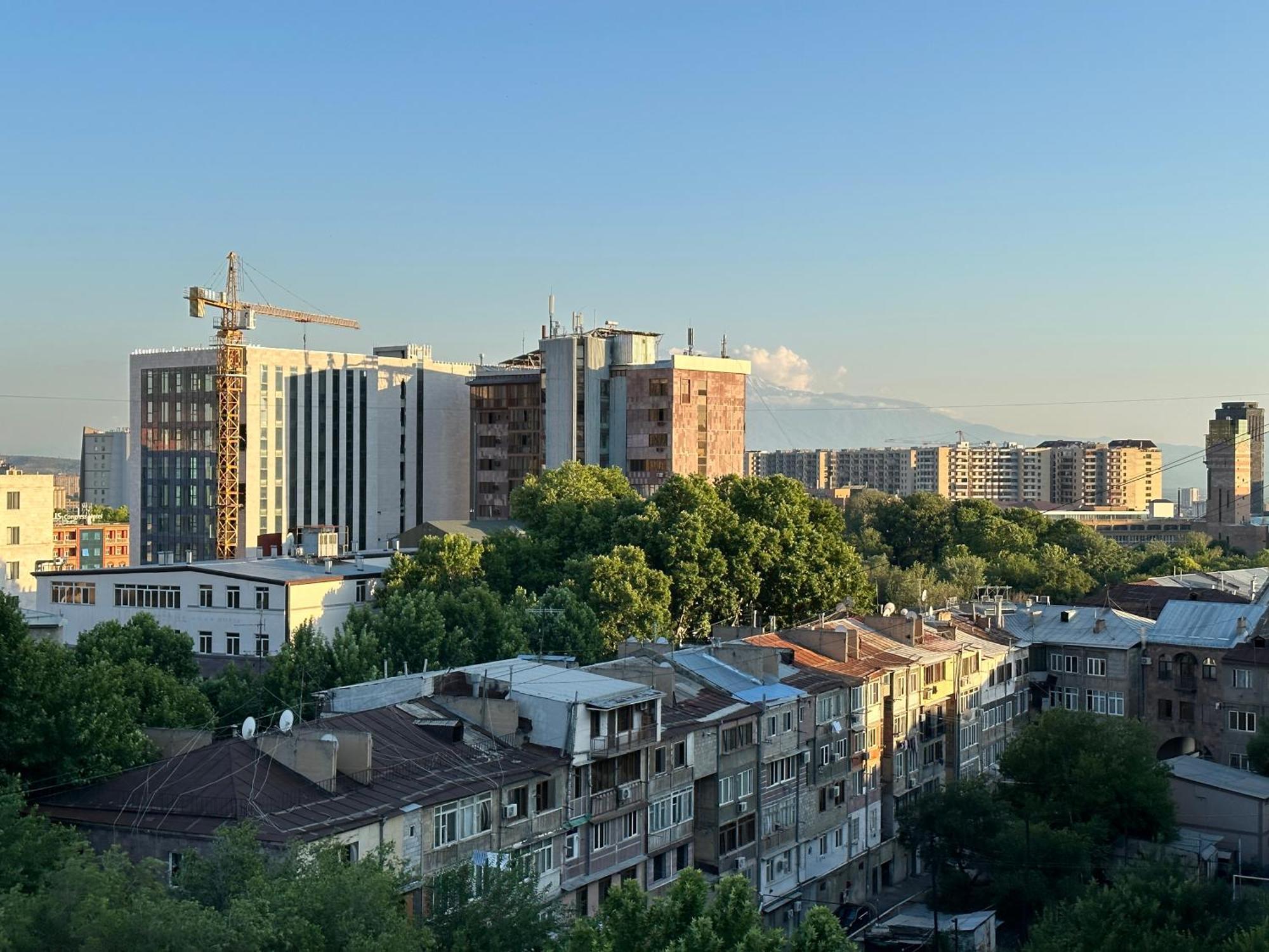 Yeznik Koghbatsi - Amiryan Crossroads 1 Bedroom Comfy Apartment With Balcony Ko100 Jerevan Eksteriør billede